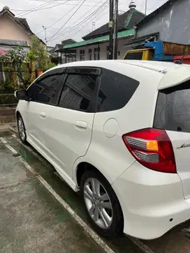 Honda Jazz 2010 Bensin