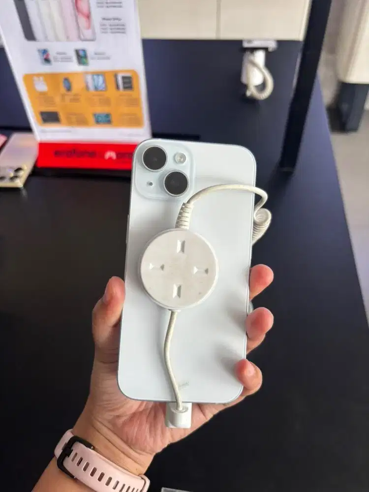 Promo iphone 15 128 gb garansi ibox