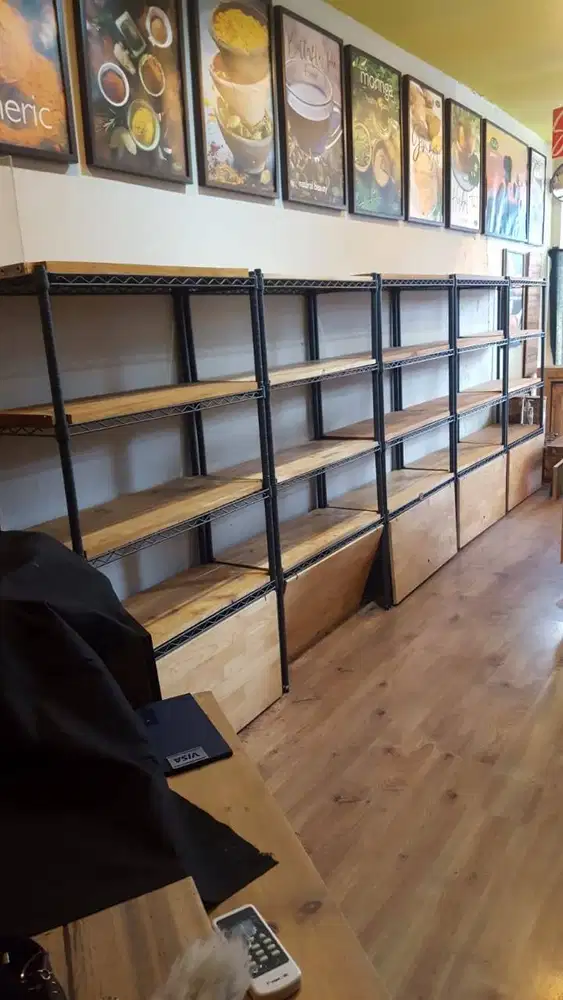 Rak besi ex Krisbow warna charcoal + papan kayu 4 tingkat