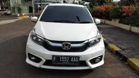 Brio E AT 2022 Putih Istimewa