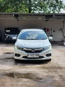 CITY E CVT 2019 UNIT ISTIMEWA PAJAK PANJANG SUPER GRESH !