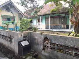 Jual Rumah Hitung Tanah di Jl Kolam Renang Kota Purwakarta