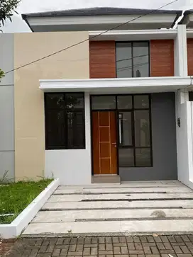 Disewakan Rumah Baru Akan Tutup Dapur Dan Kanopi Di Citra Raya