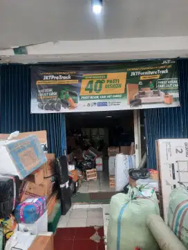 DIBUKA LOWONGAN PEKERJAAN : KURIR J&T CARGO