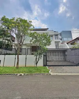 Dijual Rumah Pondok Indah Lokasi Prime Jarang Jual