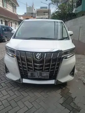Toyota Alphard 2022