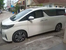 Toyota Alphard 2022