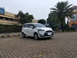 Pajak Panjang TDP 8,JT Toyota Sienta 1.5 G Bensin-AT Putih 2018