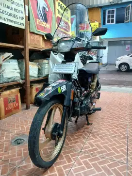 DIJUAL MOTOR SUZUKI CRYSTAL KRISTAL CRISTAL 1994 SS LENGKAP SEHAT RAPI