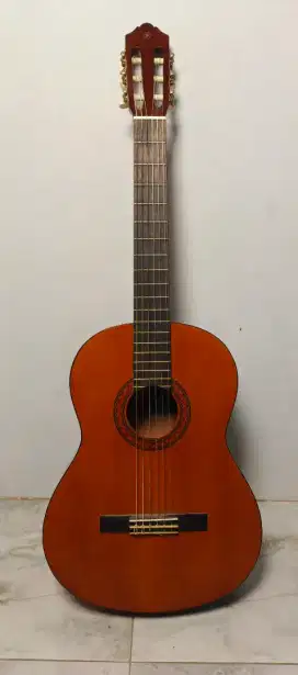 YAMAHA Gitar Klasik Seri C40 Natural