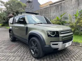 Land Rover Defender 110 S P 400 MHEV