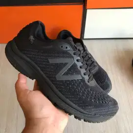 New Balance 860 running shoes sepatu 41.5