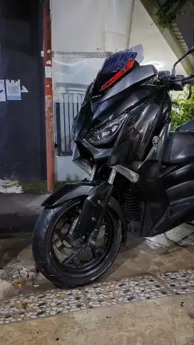 Yamaha xmax 250
