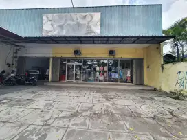 Disewakan ruko strategis cocok buat usaha atau kantor