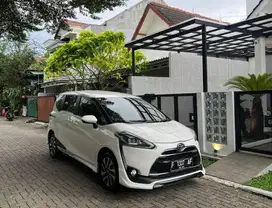 Toyota Sienta Q 2017 AT Matic Model 2018 Non V G Type tertinggi