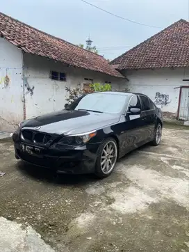 BMW E60 520i 2005 Bensin