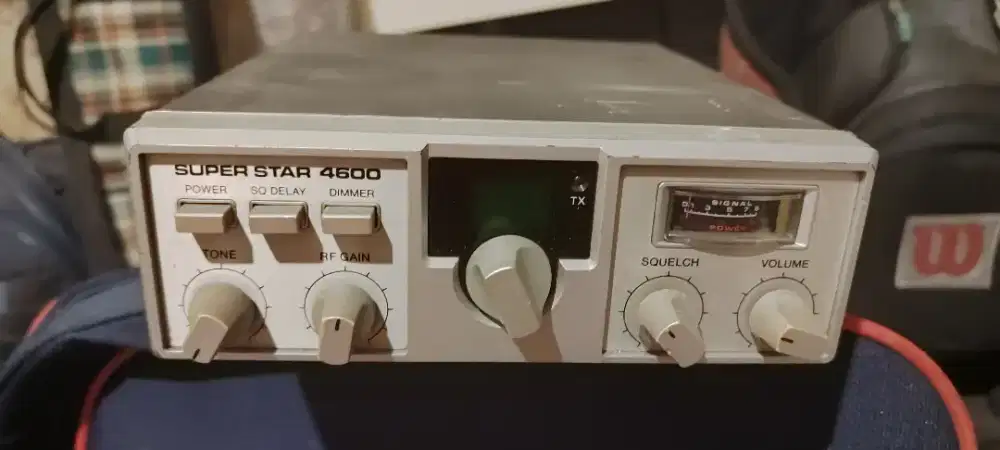 Superstar 4600 UHF CB