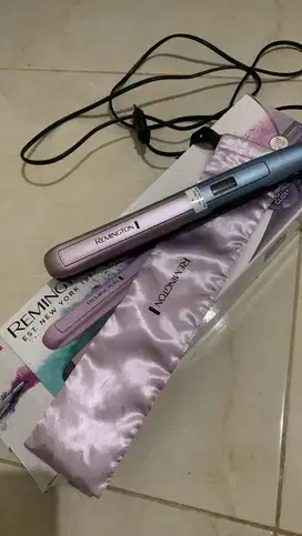 Remington Mineral Glow Straightner