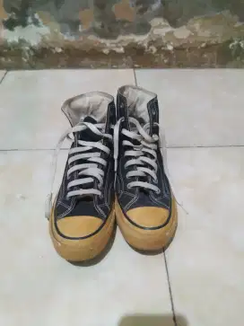 Sepatu Converse size42