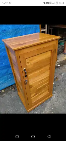 Lemari mini untuk kos
