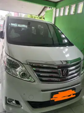 Dijual mobil alphard tipe 2.4 (2013)