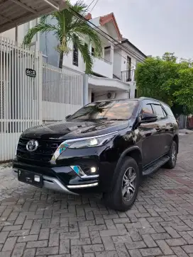 Fortuner 2.4 G Diesel 2022 PMK Matic AT Solar Non VRZ TRD GR Sport