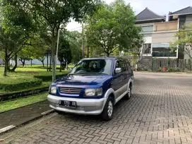 Mitsubishi Kuda Super Exceed 2000 bensin