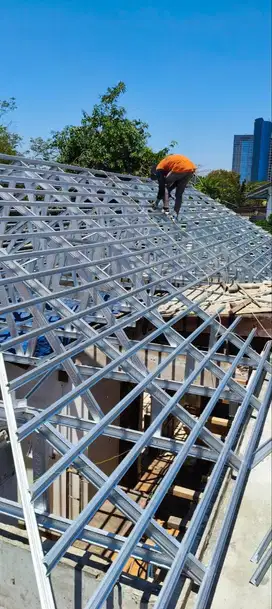 Garansi 5th!! Jasa Pasang Rangka Atap Galvalum Pasuruan