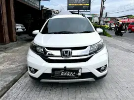Dp 5jt. HONDA BRV 2018 MATIC / AUTOMATIC