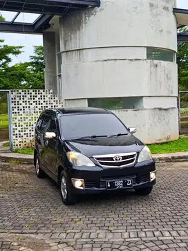 AVANZA G MATIC 2011