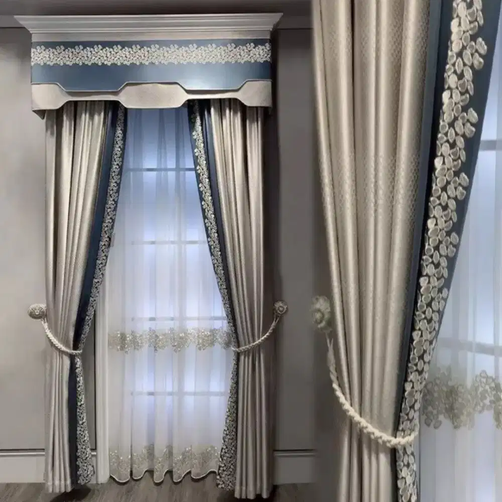 Pasang gordyn gorden murah vertikal roll blind jasa wallpaper dinding