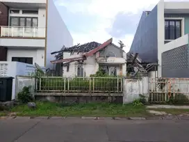 Rumah hancur hitung tanah saja strategis langka Kencana Loka BSD