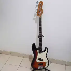 Squier Precission Bass Standard series