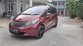 HONDA FREED SD AUTOMATIK THN 2012 ISTIMEWA TERMURAH BERGARANSI