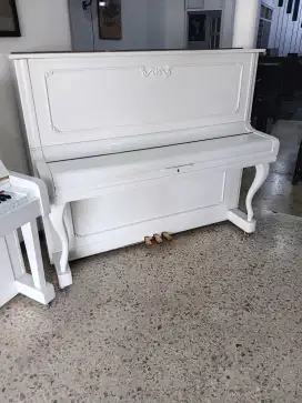 Piano Young Chang