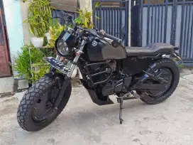 Yamaha byson custom scrambler / Japstyle / Bratstyle