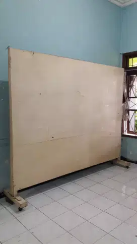 Sekat Partisi Ruangan Kayu