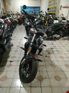 Benelli 502 C 500 cc  2 slinder 2021 coklat