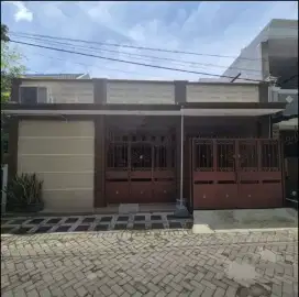 DIJUAL RUMAH DI PERUMAHAN GUNUNG SARI INDAH WIYUNG SURABAYA