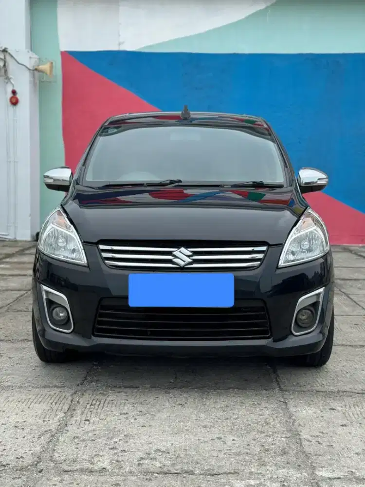 SUZUKI ERTIGA GX 1.4 AT 2015/2014 HITAM