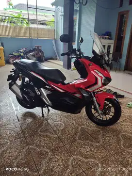 Honda ADV ABS merah rawatan dealer resmi honda ahass
