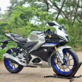 YAMAHA R15M ABS QS SILVER 2022 KM 300 PERAK ASLI PAJAK ON PANJANG