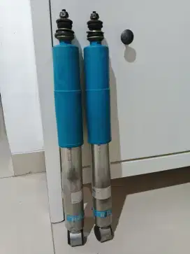 Shockbreaker Belakang Innova Bilstein Silver