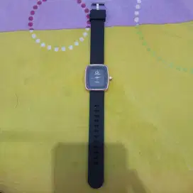 Jam tangan wanita