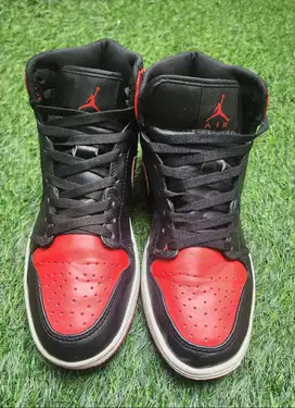 Nike Air Jordan 1 Retro Bred Banned