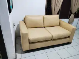 Service sofa dan costume