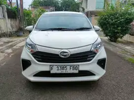 SIGRA X 1.2 MATIC 2023