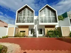 Rumah 2 Lantai Skandinavian Fasilitas Mewah Nempel Kampus UNPAM