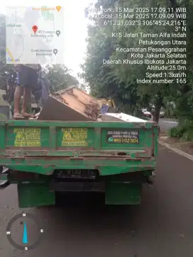 Jasa buang puing dan sampah proyek