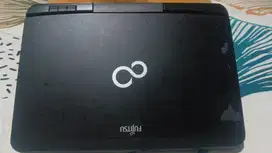 Laptop Fujitsu T580